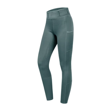 pasztell zöld (piniengrün)